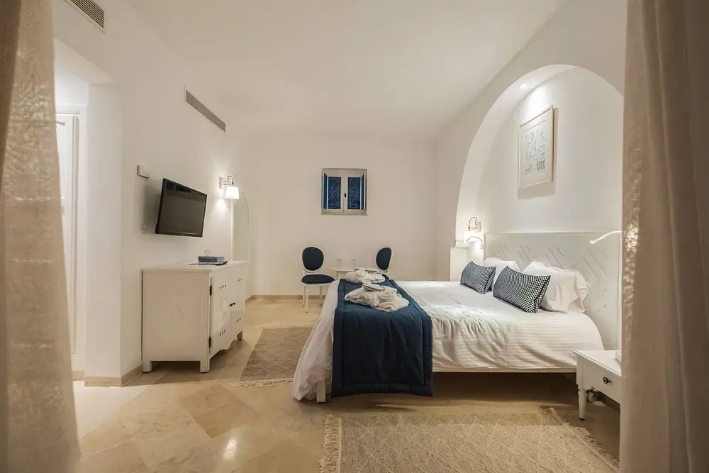 Hotel Diar Lemdina exterior