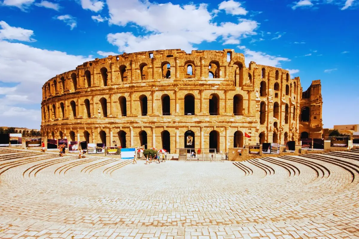Jemaa Uqba Ibn Nafi
